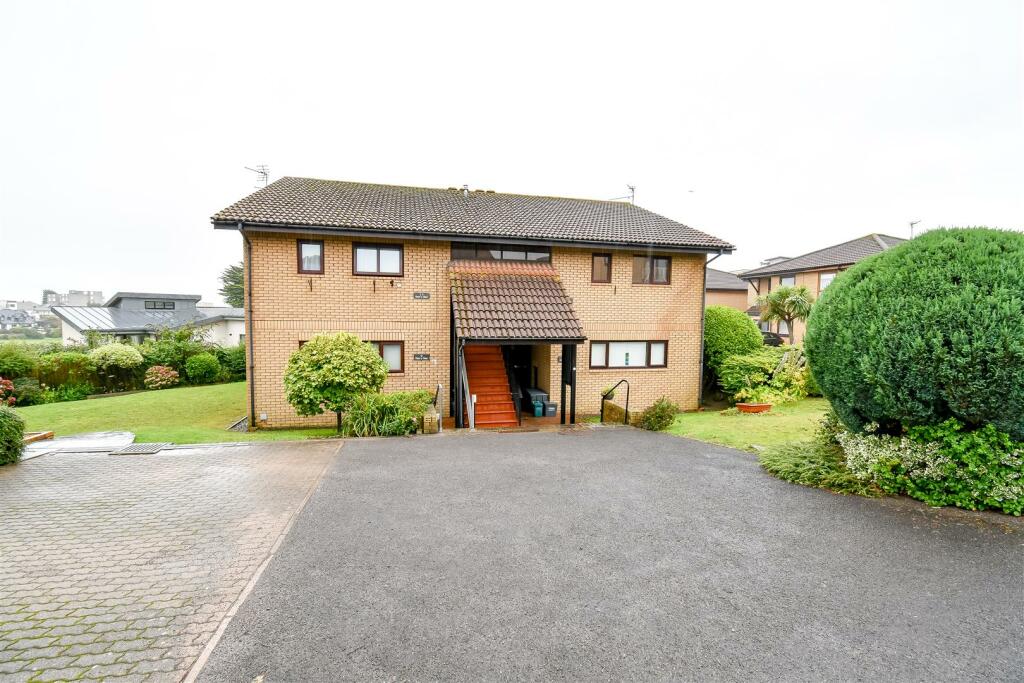 Additional property image - Heol-Y-Gaer, Barry
