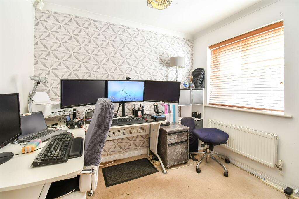 Additional property image - Coed Criafol, Barry