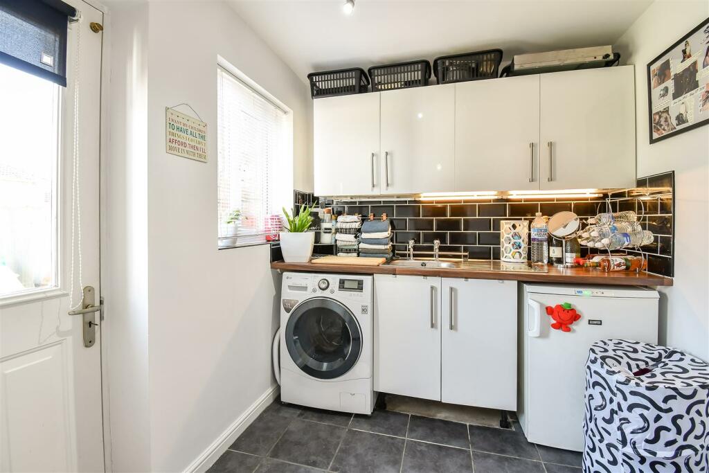 Additional property image - Coed Criafol, Barry