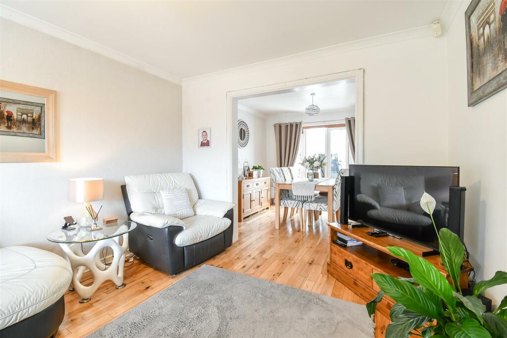 Additional property image - Coed Criafol, Barry