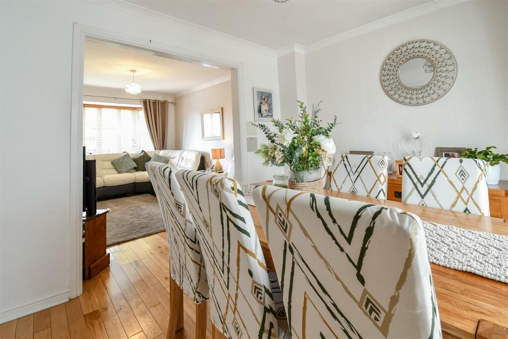 Additional property image - Coed Criafol, Barry
