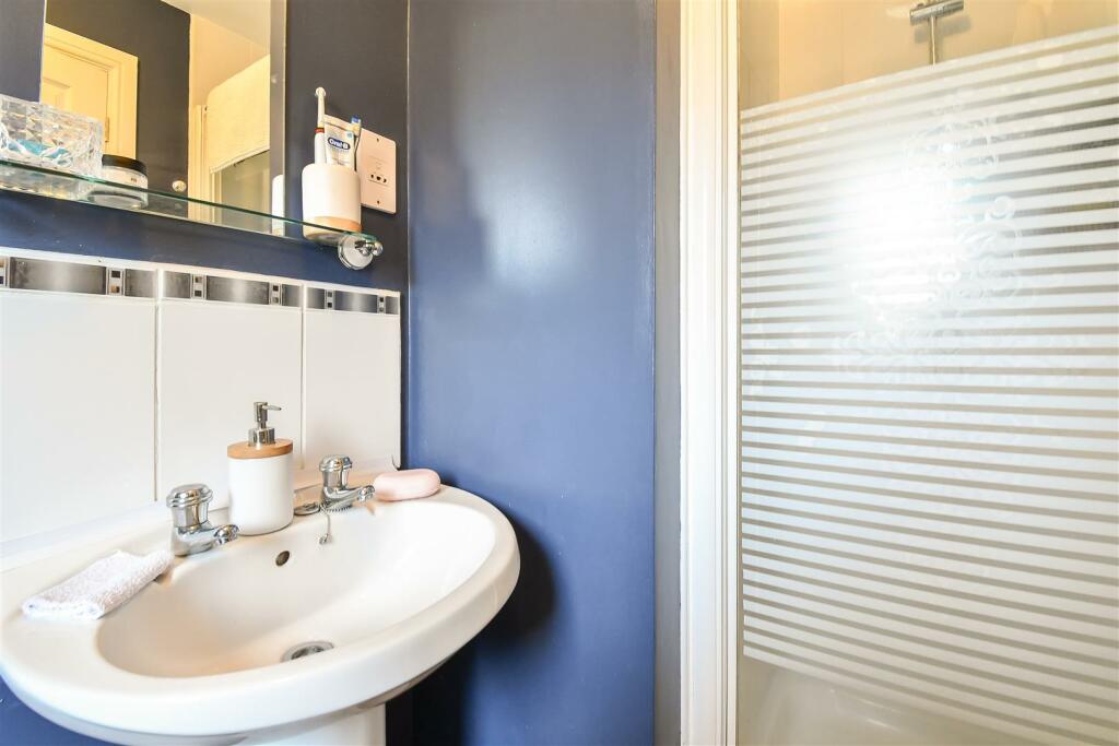 Additional property image - Coed Criafol, Barry