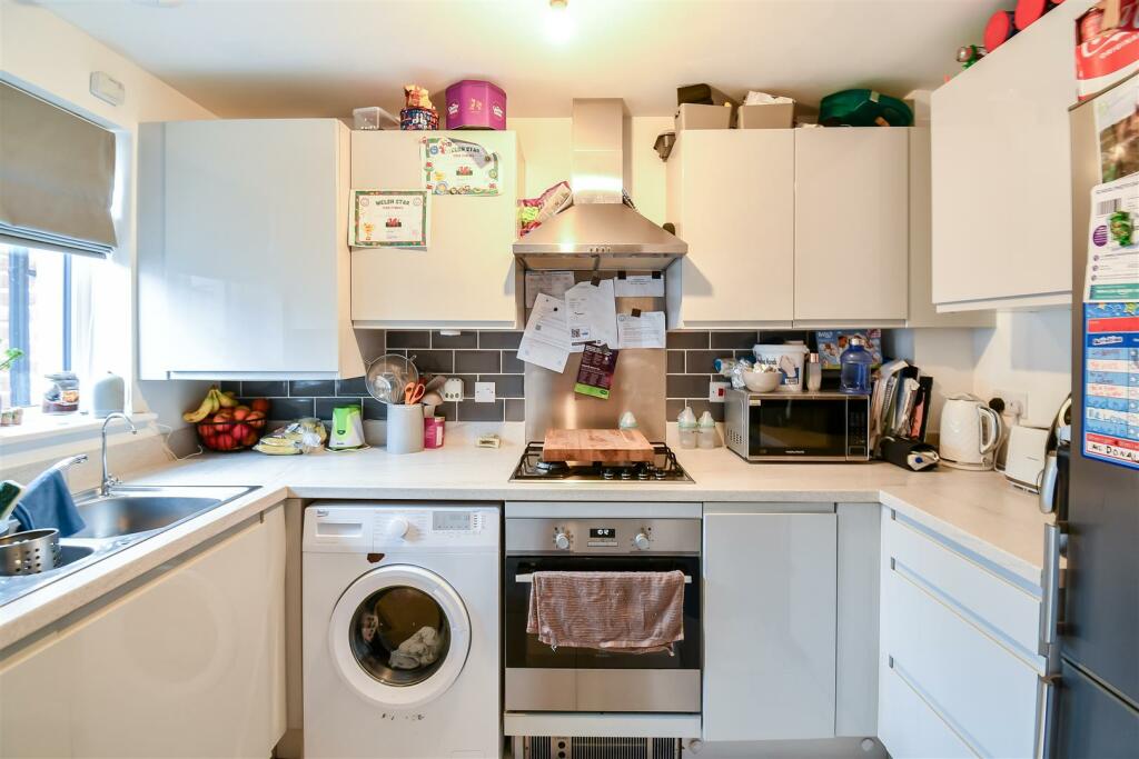 Additional property image - Heol Ty Draw, Barry