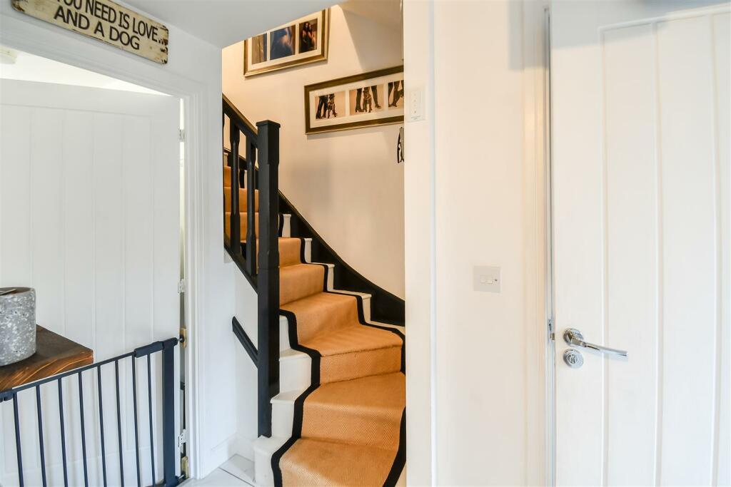 Additional property image - Heol Ty Draw, Barry