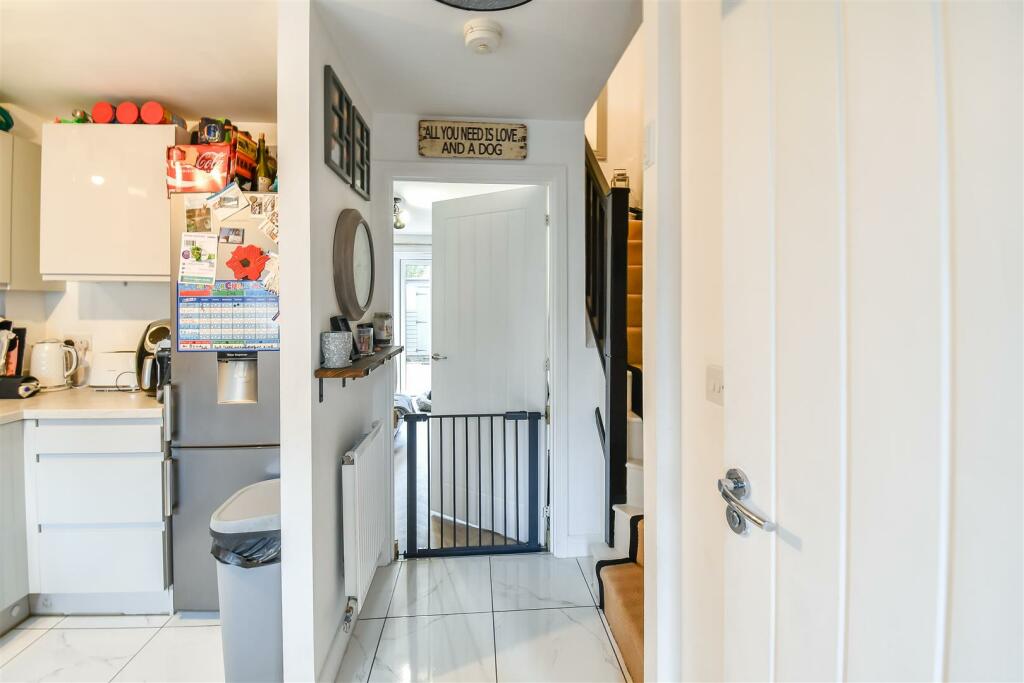 Additional property image - Heol Ty Draw, Barry