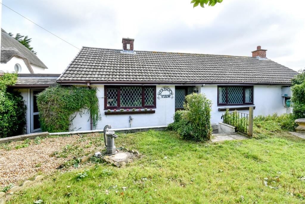 Additional property image - Viaduct View, Porthkerry, Rhoose