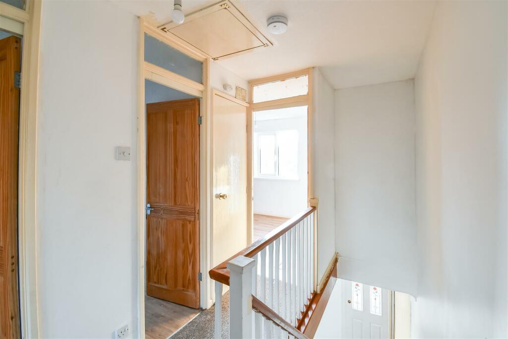 Additional property image - Redberth Close, Barry