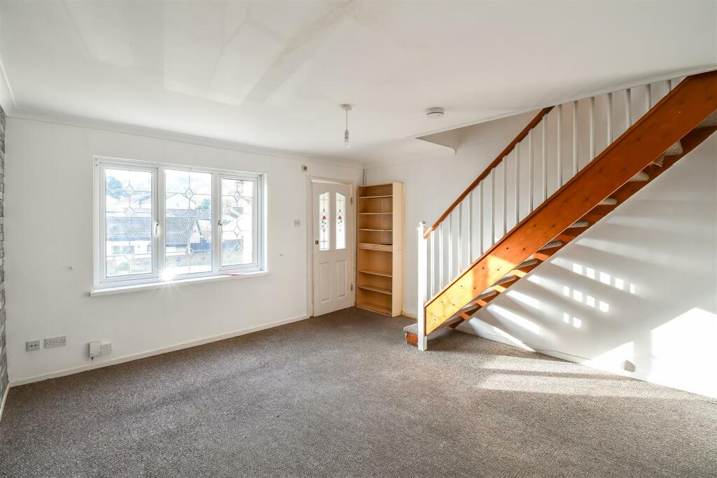 Additional property image - Redberth Close, Barry