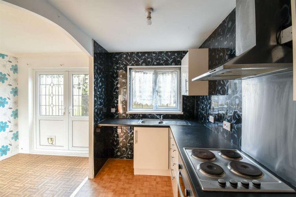 Additional property image - Redberth Close, Barry