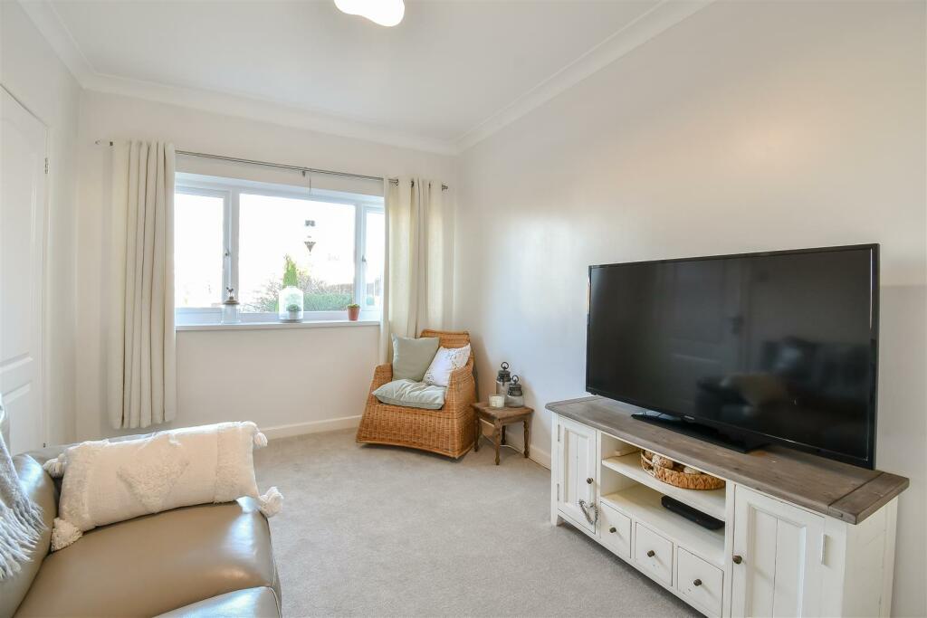Additional property image - Highlight Lane, Barry