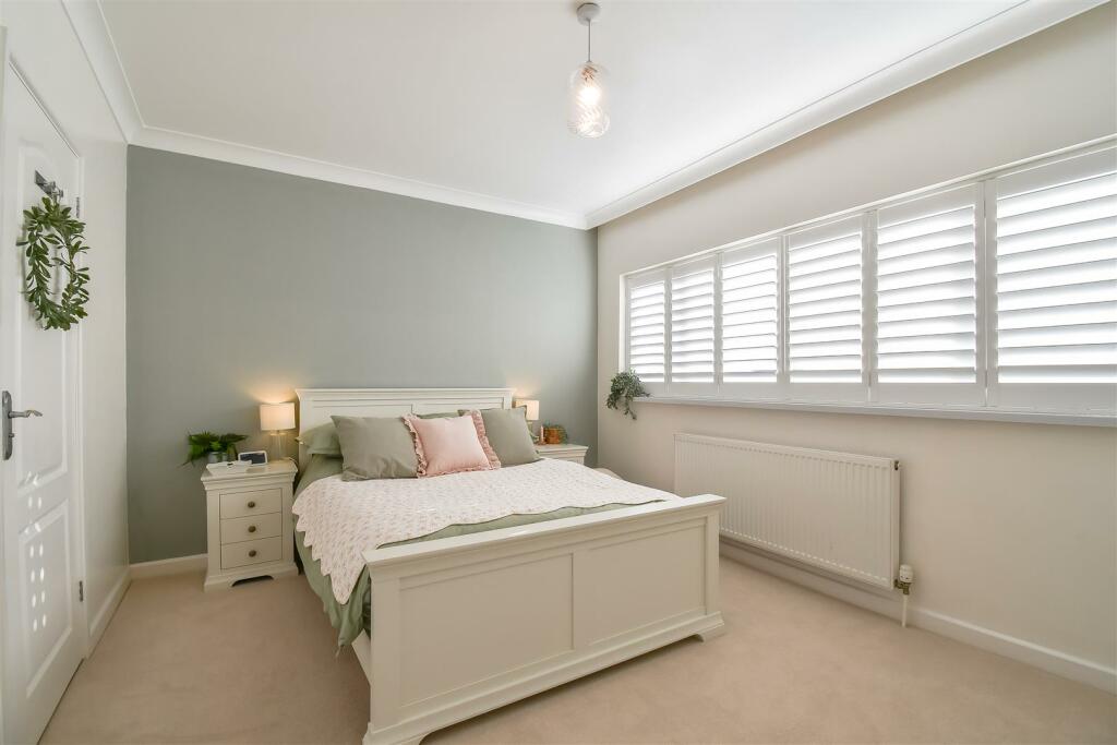 Additional property image - Highlight Lane, Barry