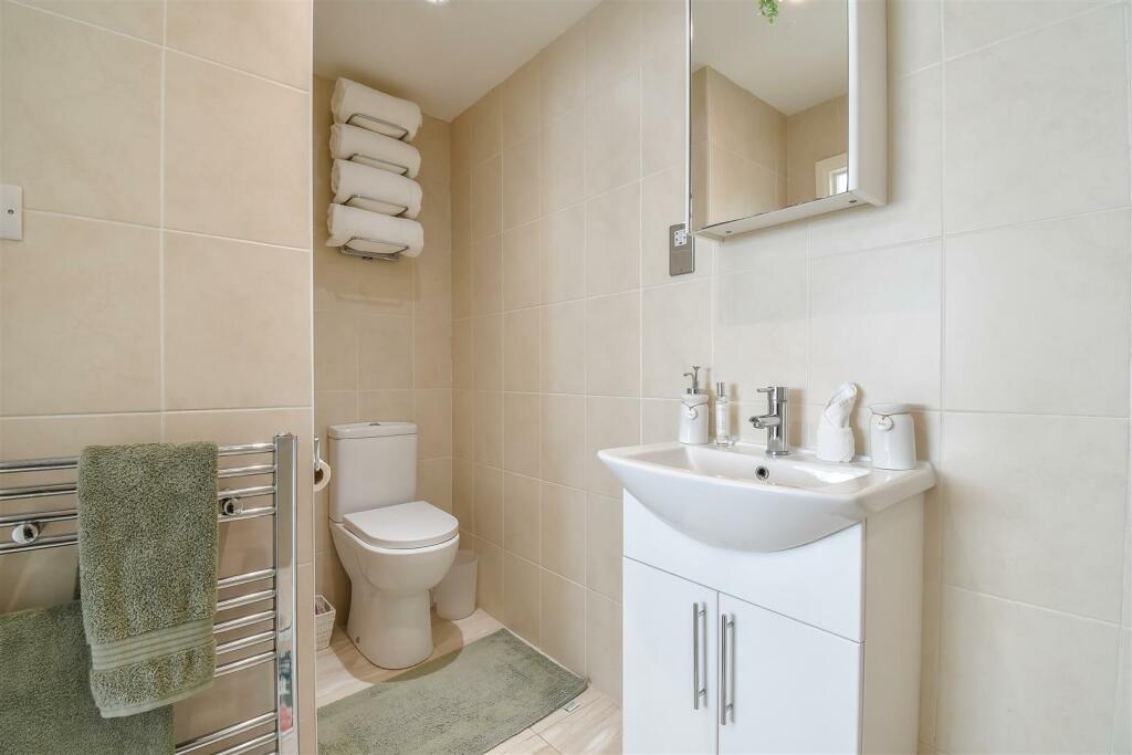 Additional property image - Highlight Lane, Barry