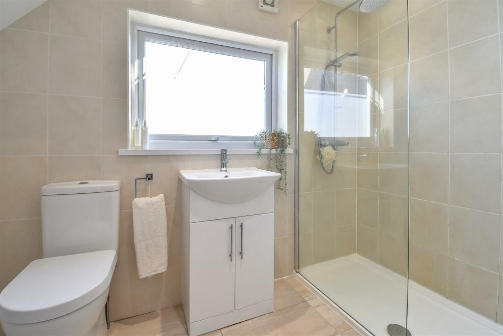 Additional property image - Highlight Lane, Barry