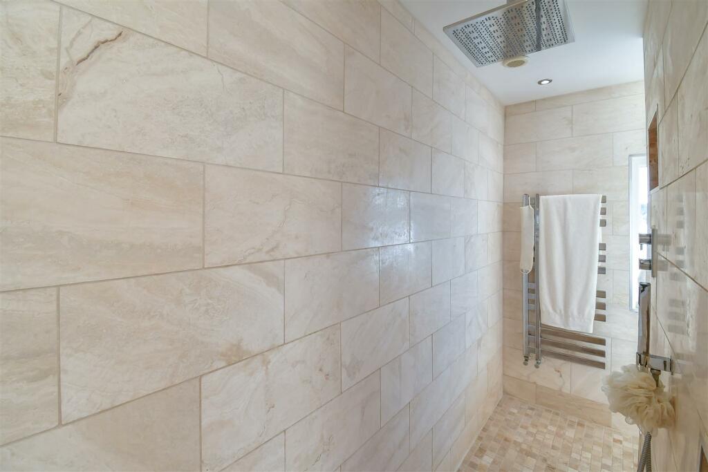 Additional property image - Highlight Lane, Barry