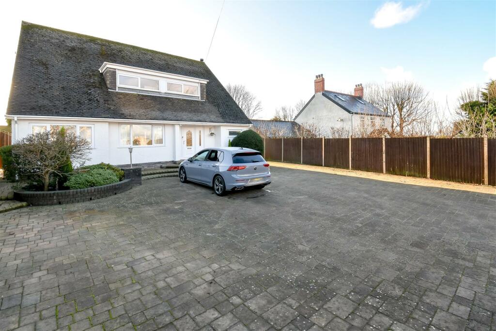 Additional property image - Highlight Lane, Barry