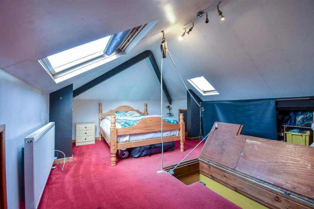 Additional property image - Pontypridd Road, Barry