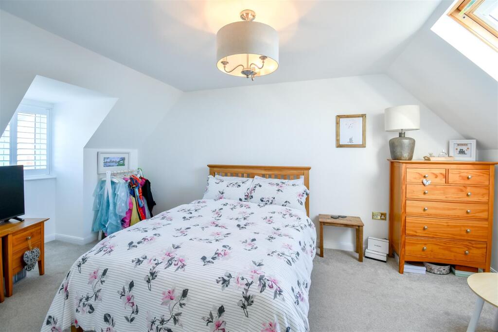 Additional property image - Clos Yr Wylan, Barry