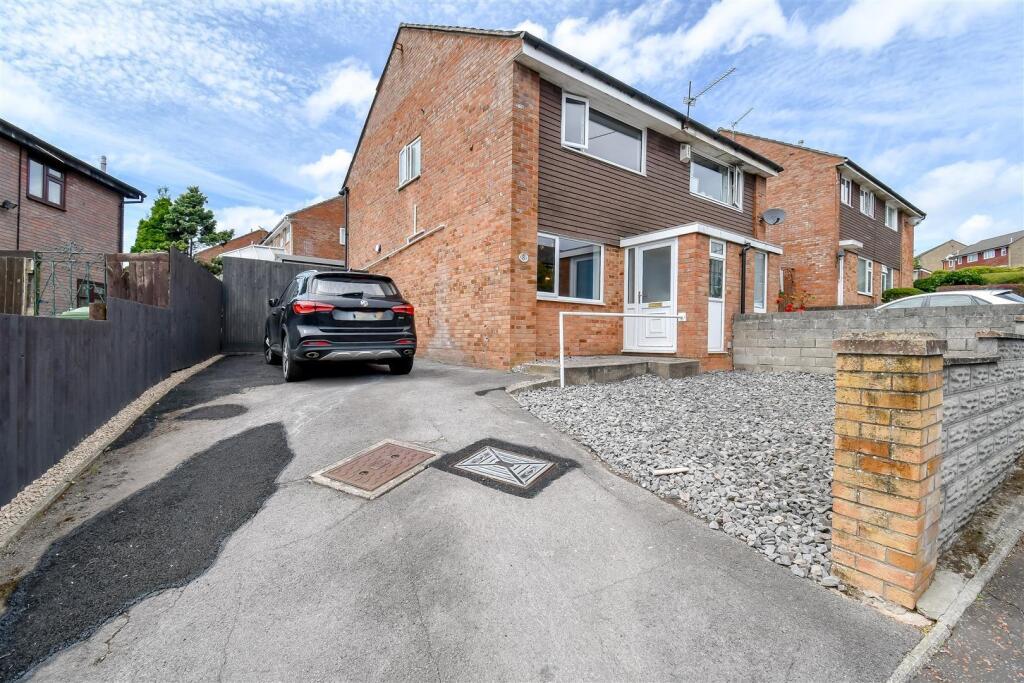 Main image of property: Lydstep Road, BARRY