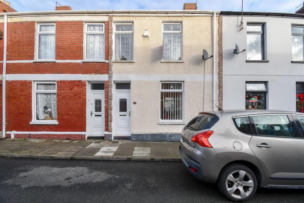 Main image of property: Vale Street, Barry