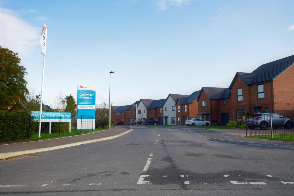 4 bedroom detached house for sale in Caerleon Road, Dinas Powys, CF64