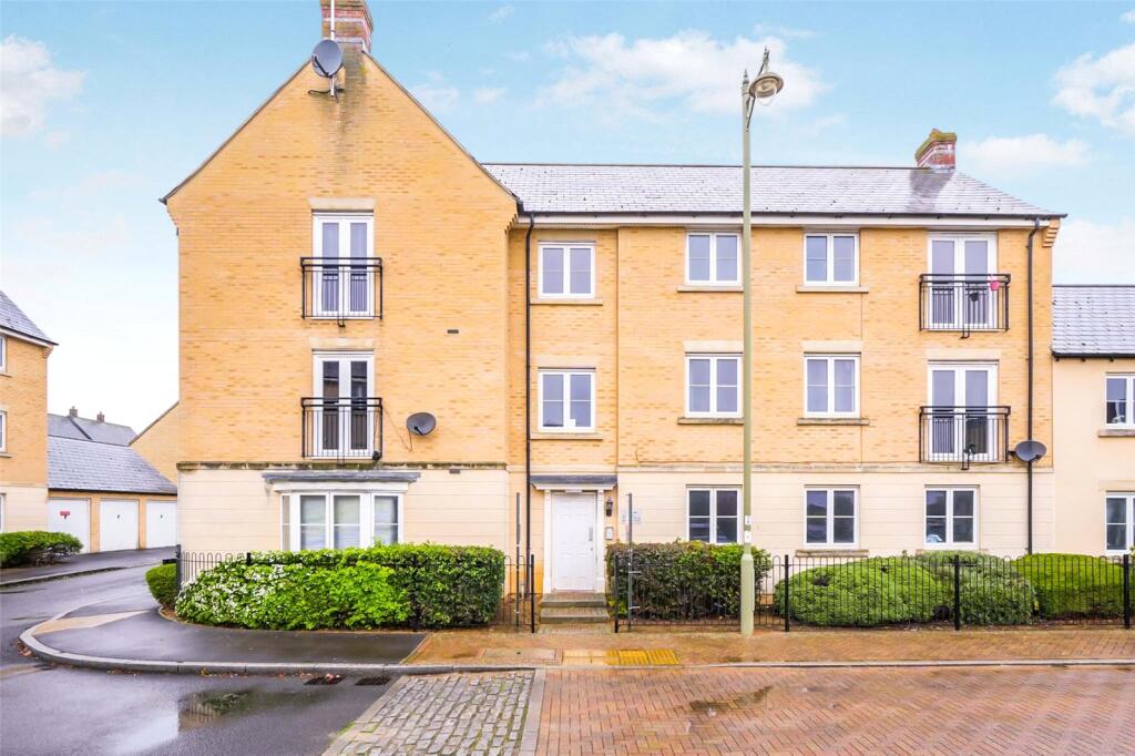 Main image of property: Sorrel Way, Carterton, Oxfordshire, OX18