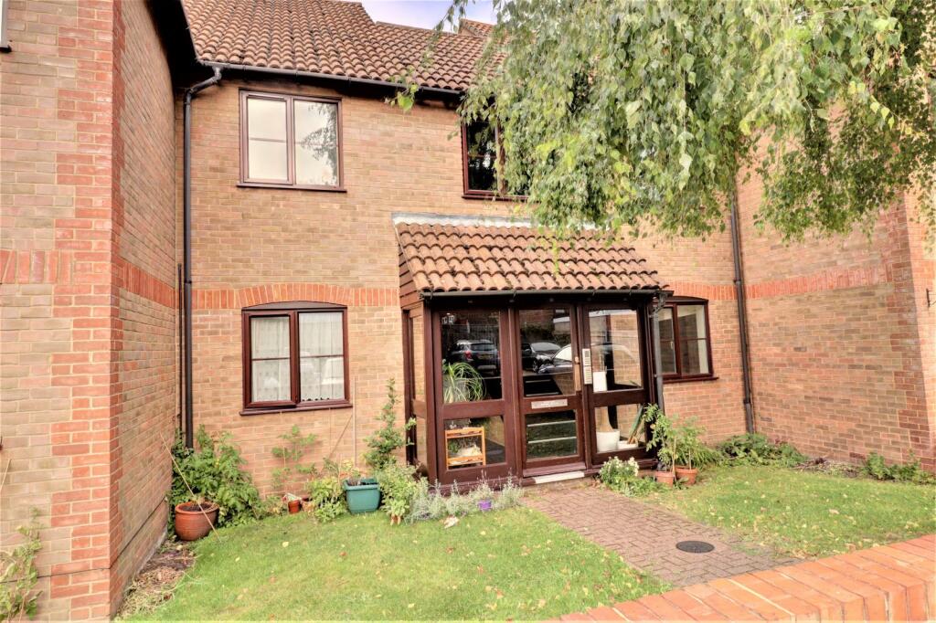 Main image of property: Abercromby Avenue, High Wycombe, Buckinghamshire, HP12