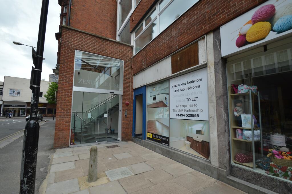 Main image of property: Cheapside, Reading, Berkshire, RG1