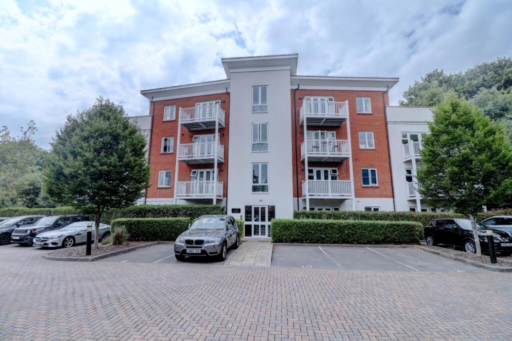 Main image of property: Carolina Drive, High Wycombe, Buckinghamshire, HP11