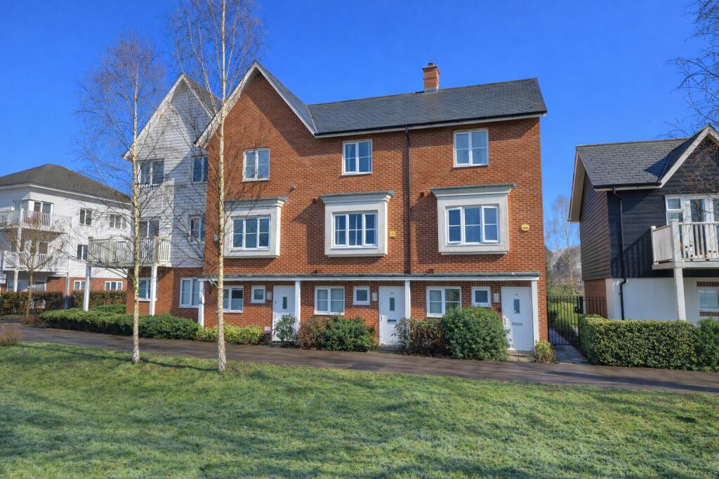 Main image of property: Portland Road, High Wycombe, Buckinghamshire, HP11