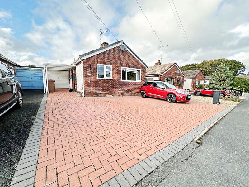 Main image of property: Laurel Close, Drakes Broughton