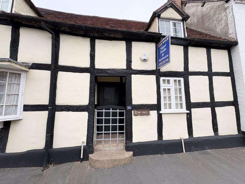 Main image of property: Newlands, Pershore
