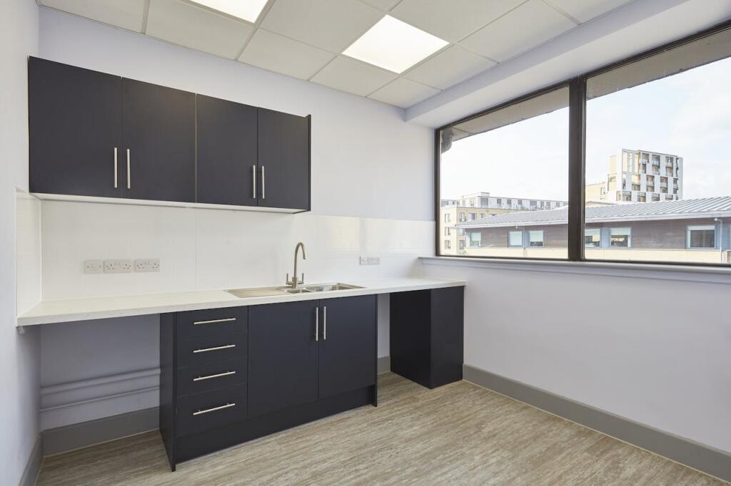 Additional property image - Clifton Court, Clifton Road, Cambridge, CB1 7BN