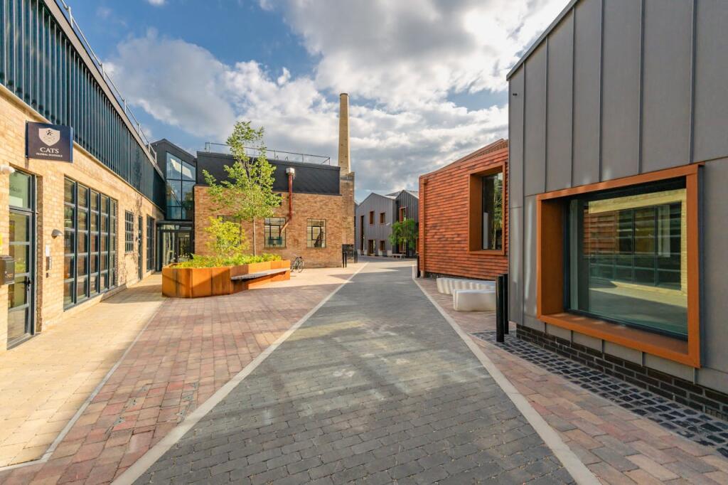 Additional property image - Old Swiss, Cherry Hinton Road, Cambridge, CB1 7BX