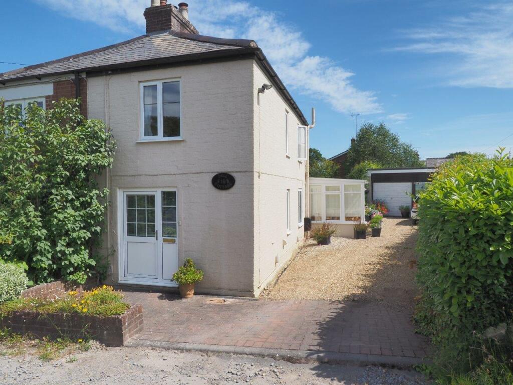 2 bedroom semidetached house for sale in Alderholt, Fordingbridge, SP6