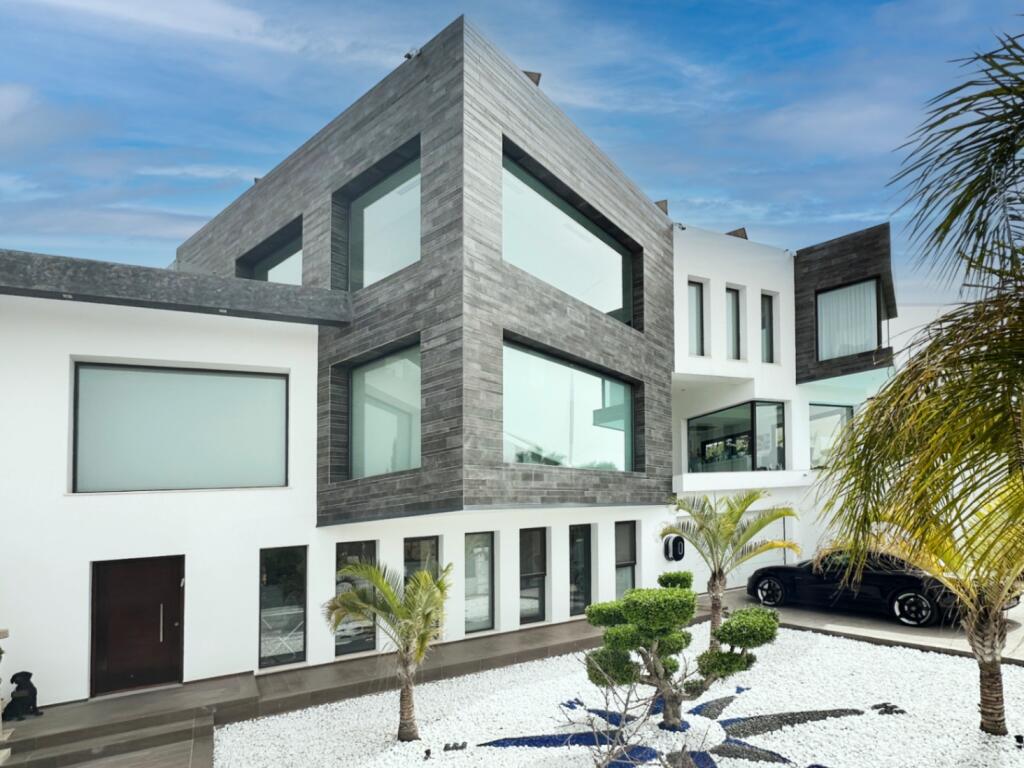 Main image of property: Valencia, Alicante, Javea