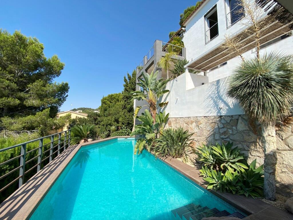 Main image of property: Valencia, Alicante, Benissa Coastal