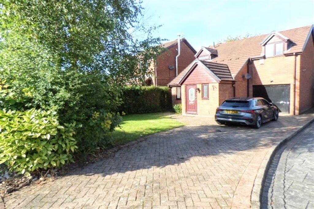 Main image of property: Chatterton Drive, Runcorn, WA7 6RG