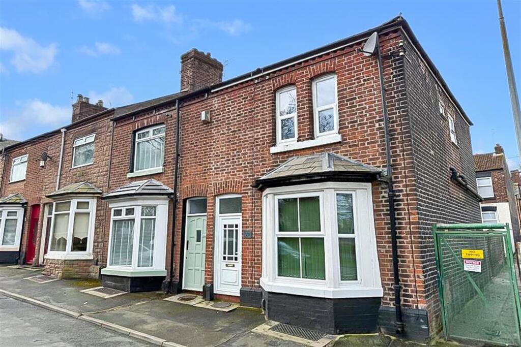 Main image of property: Waterloo Road, Runcorn, WA7 1HJ
