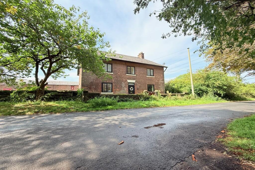 Main image of property: Stockham Lane, Runcorn, WA7 6PT