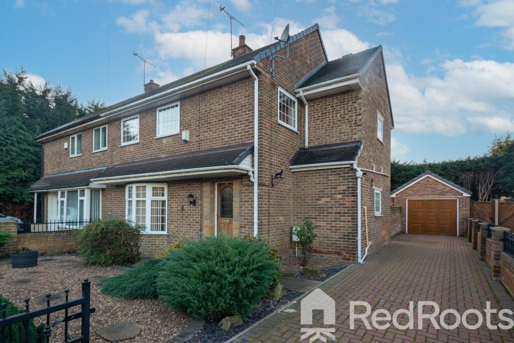 3 bedroom semidetached house for sale in Carr Lane, South Kirkby