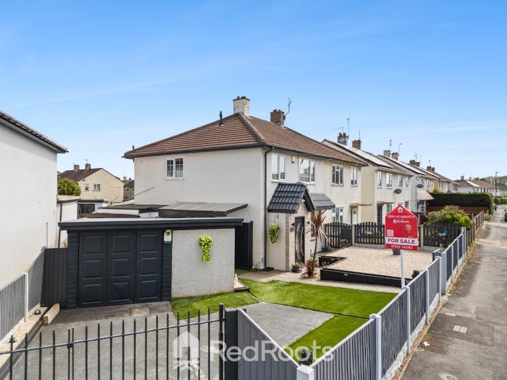 Main image of property: Chatsworth Crescent, Doncaster, South Yorkshire, DN5