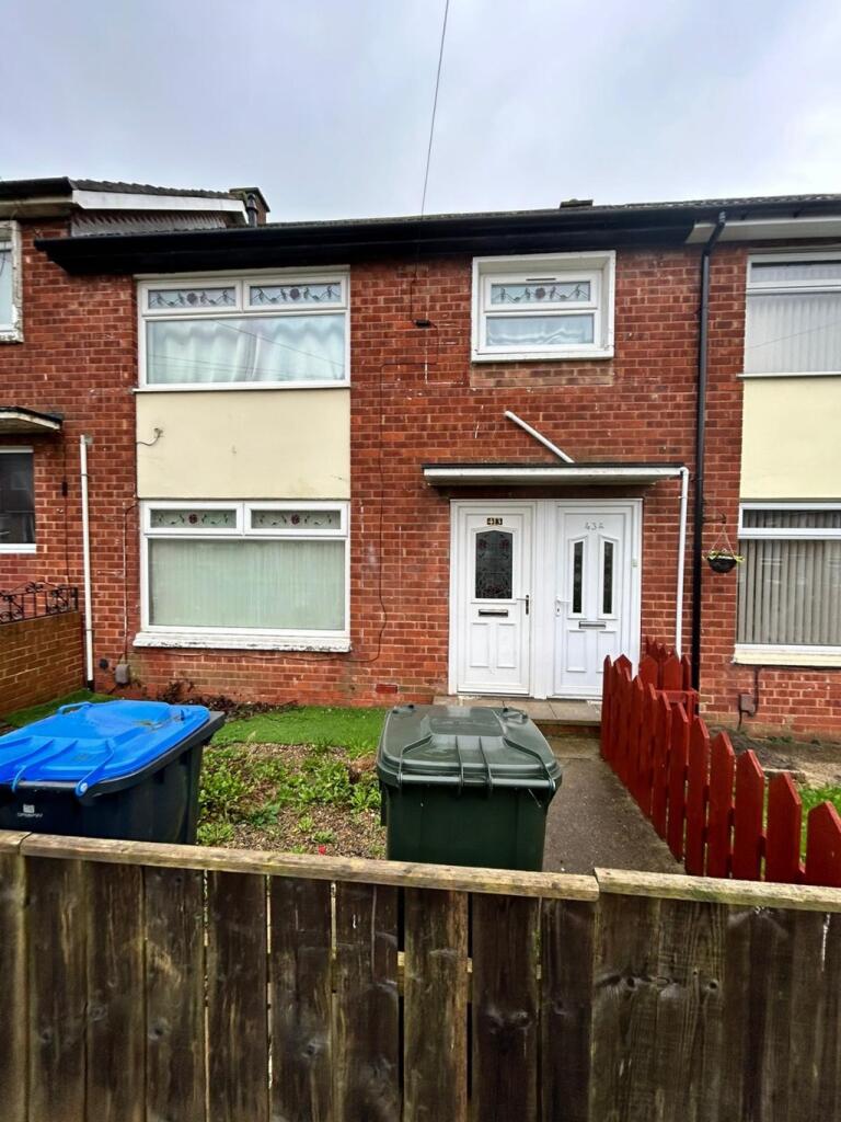 2 bedroom semidetached house for sale in Bollington Road