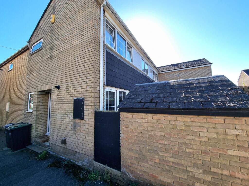 3 bedroom house for rent in Seahorse Walk, GOSPORT, PO12