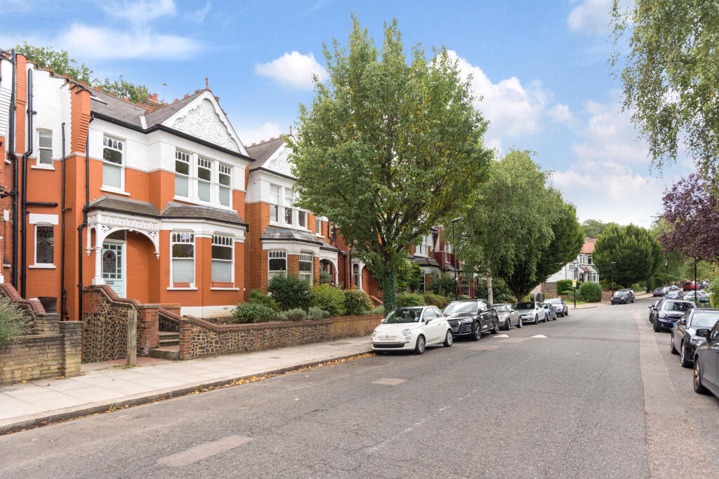 Main image of property: Dukes Avenue, London, N10