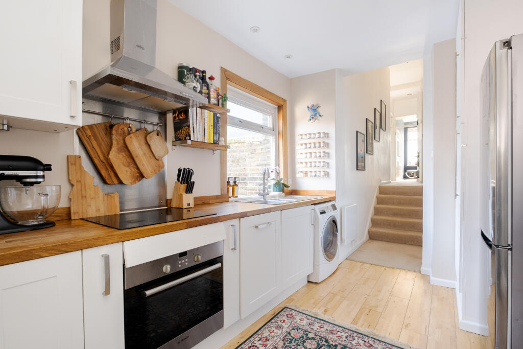 Main image of property: St. Michael's Terrace, London, N22