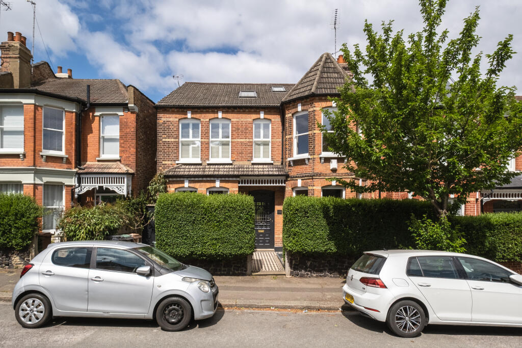 Main image of property: Greenham Road, London, N10