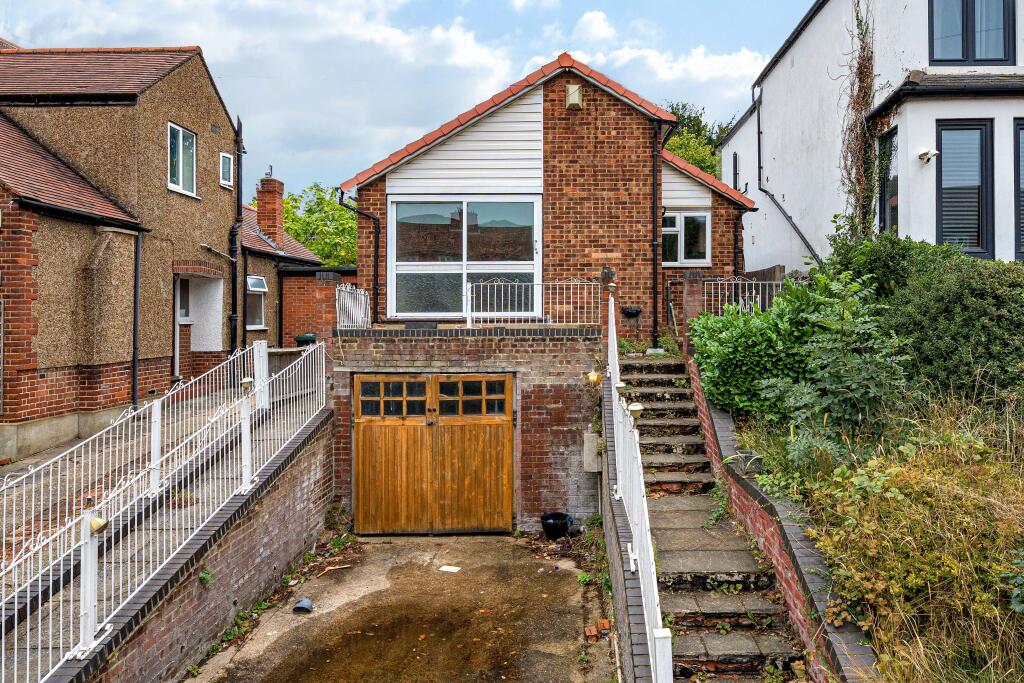 Main image of property: Colney Hatch Lane, London, N10