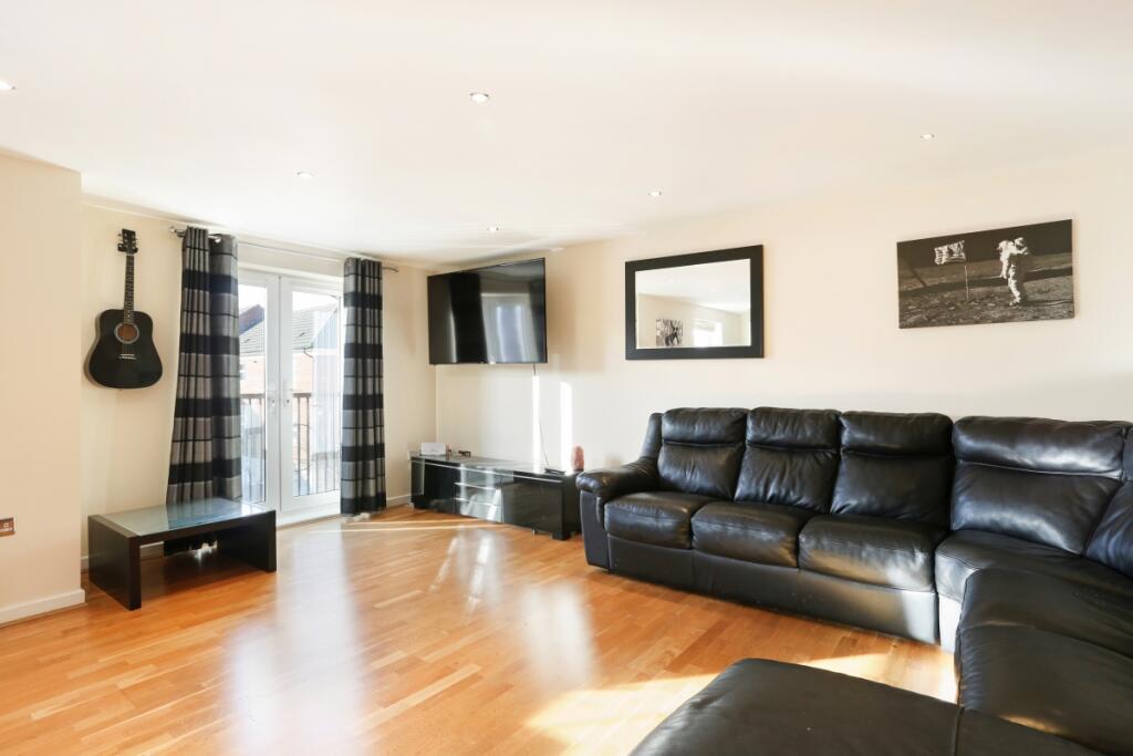 Main image of property: Coppetts Road London N10