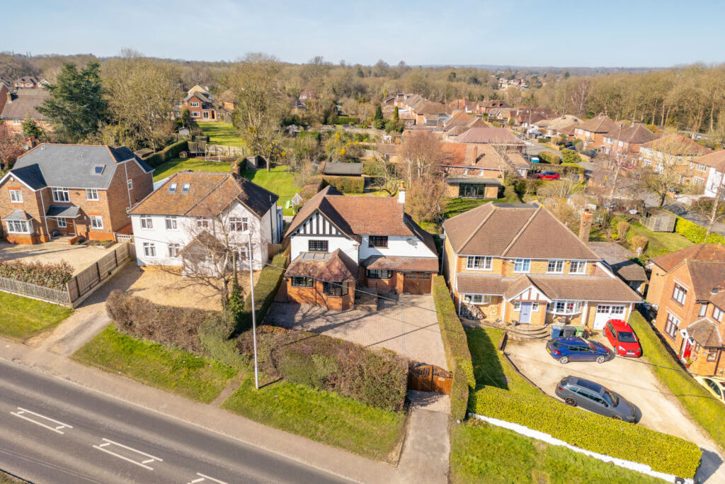 Main image of property: Amersham Road, Hazlemere, High Wycombe, Buckinghamshire, HP15