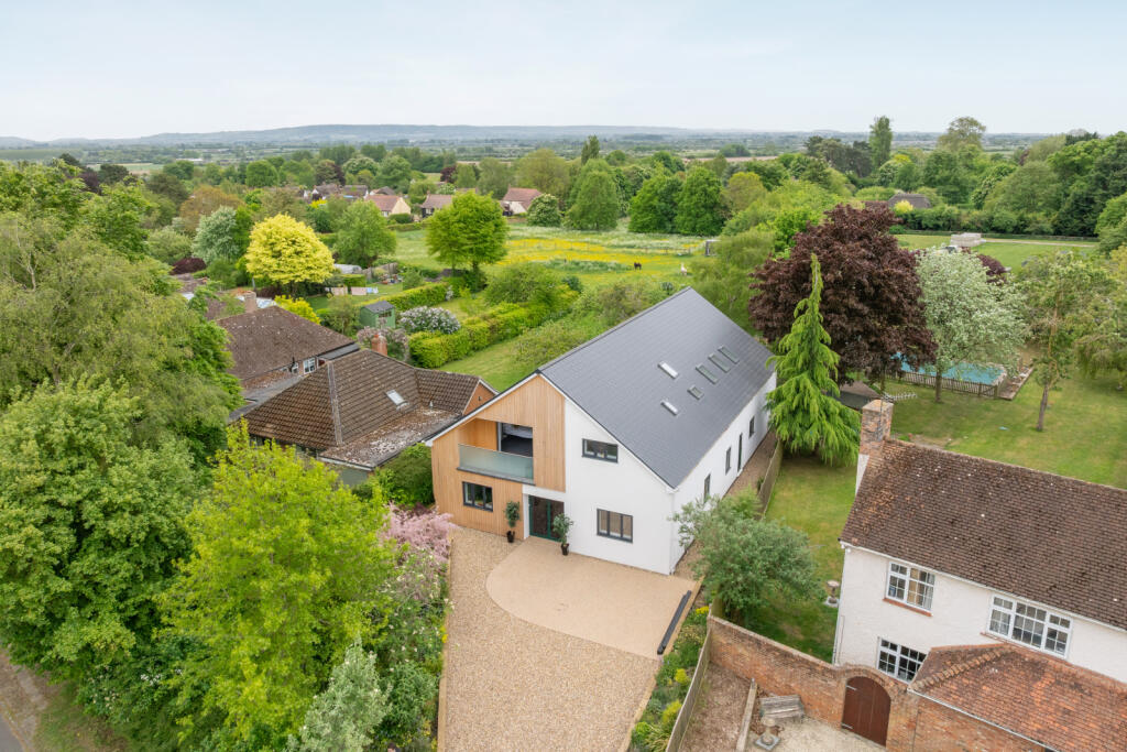 Main image of property: New Road, Dinton, Aylesbury, HP17